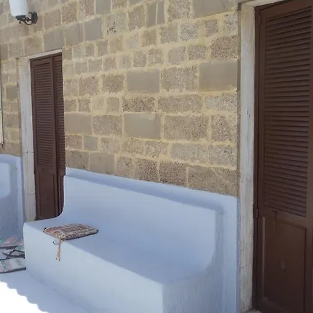 Stavros بيت ضيافة 3*