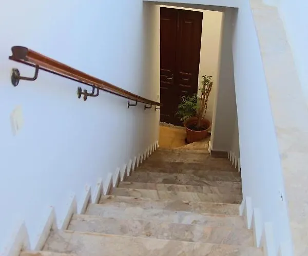 Stavros بيت ضيافة 3*