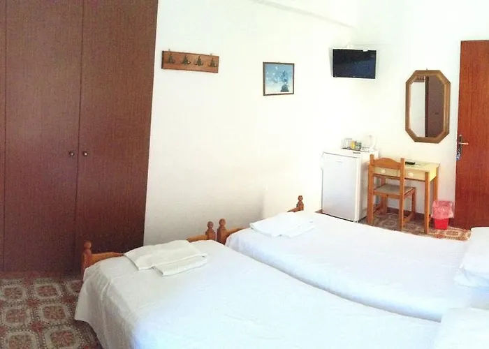 Stavros بيت ضيافة 3*